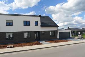 Doppelhaushälfte, 8 Zimmer mit 190qm in Wolfsburg, Wendschott – Zur Wildzähnecke 22, 38448 Wendschott, Wolfsburg – Vorschaubild 2