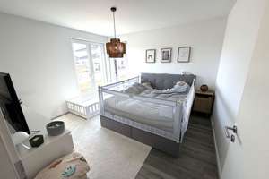 Exclusive Erdgeschosswohnung mit Garten und 2 PKW-Stellplätze – Bernhard-Kühnert-Straße 5, 38448 Wendschott, Wolfsburg – Vorschaubild 11