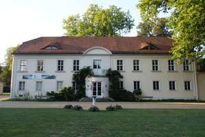 Bezugsfreie Doppelhaushälfte, 6 Zimmer, Garage, Garten, ruhige Lage, Ortseingang Kladow – 14089 Kladow, Berlin – Vorschaubild 44