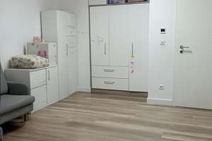 Geräumige, möblierte Doppelhaushälfte mit Garten, Pool und Kamin in ruhiger Lage - HH-Eidelstedt – 22523 Eidelstedt, Hamburg – Vorschaubild 19