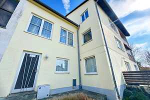 Solides Mehrfamilienhaus mit 3 Wohneinheiten in Altomünster – ruhige Lage & attraktive Perspektive – Dachau (Kreis) – Vorschaubild 2