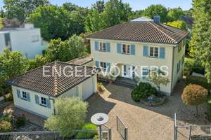 Toskanisches Flair in Hahnwald – Mediterranes Wohnen mit Stil
