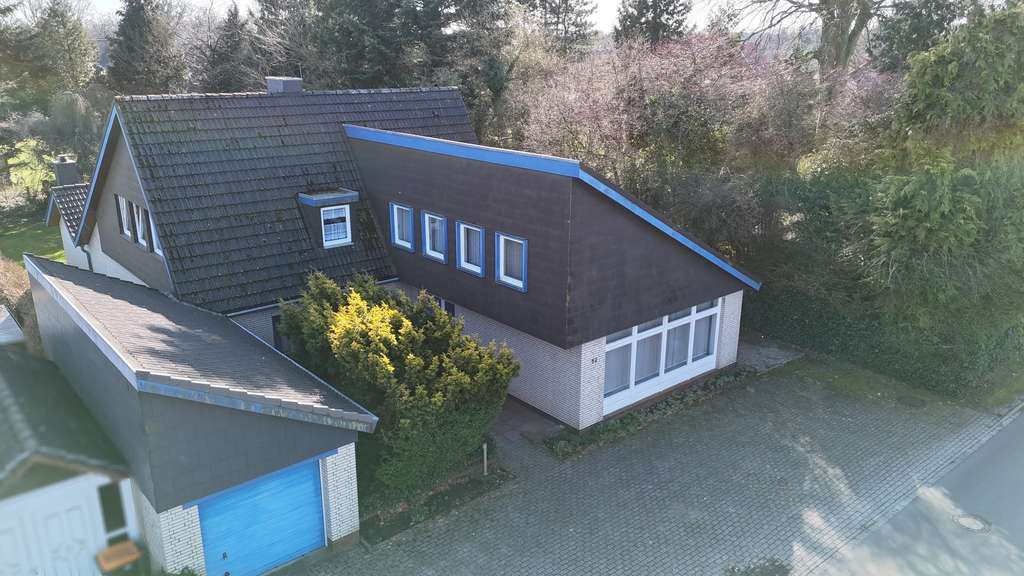 Immobilie in Friedeburg - Ihr neues Zuhause mit Raum für Ideen - Bild 3