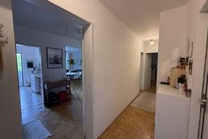 Willkommen in Zollstock!
3-Zimmerwohnung mit Stellplatz in Toplage... – Türnicher Straße 3, 50969 Zollstock, Köln – Vorschaubild 5