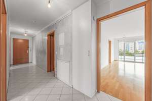 Sofort einziehen und wohlfühlen: Attraktive 4-Zimmer-Wohnung mit bester Alltagsinfrastruktur – Die vollständige Adresse der Immobilie erhältst du vom Anbieter., 80937 Am Hart, München – Vorschaubild 5