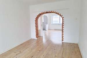 Sanierte 3,5 Zimmer-KDB Wohnung (ca. 70 qm) mit Einbauküche und Balkon / Holsterhausen – Bunsenstr. 77, 45145 Holsterhausen, Essen – Vorschaubild 9