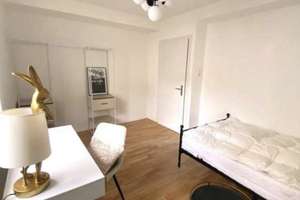 Möbliertes Zimmer innerhalb einer 5-Zimmer-Villa in Neuenheim – Neuenheimer Landstraße 78, 69120 Neuenheim, Heidelberg – Vorschaubild 2