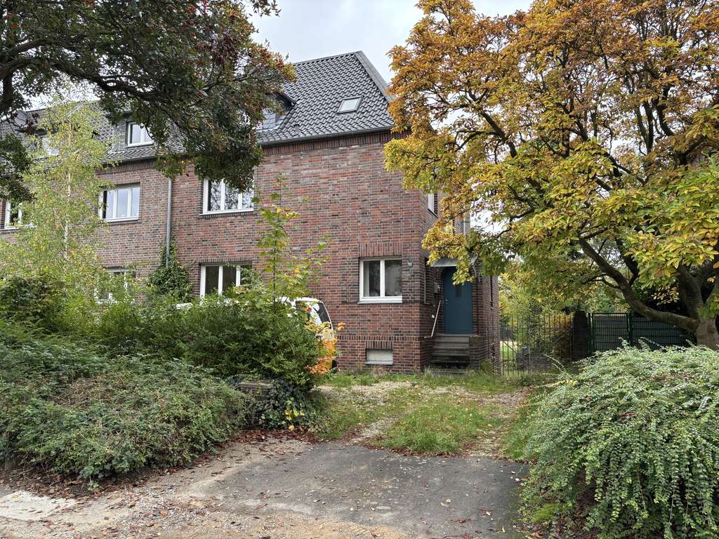 Immobilie in Krefeld - Reihenendhaus mit Garage und Pkw-Stellplätzen in Krefeld - Bild 2