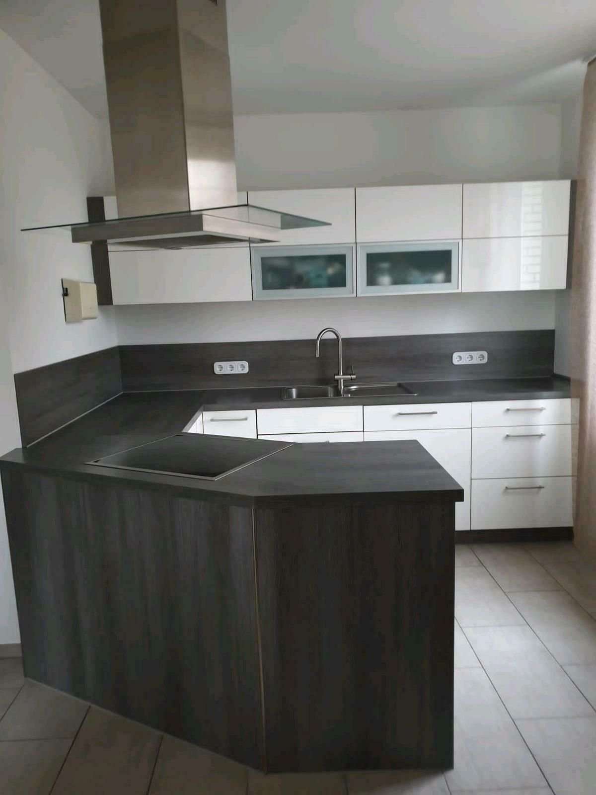 Immobilie in Eschershausen - Eschershausen, 3 Familienhaus - Bild 0