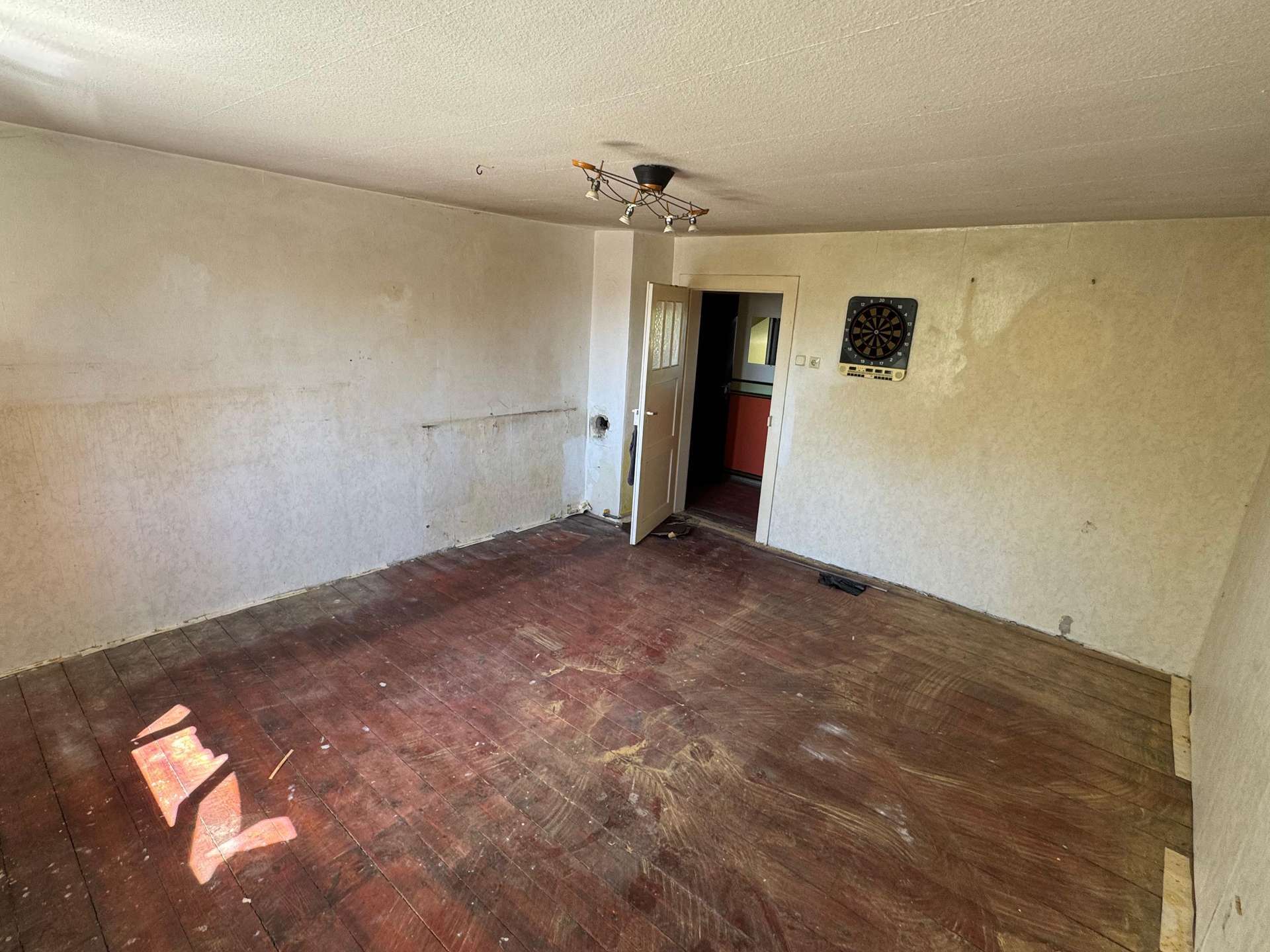 Sanierungsbedürftige Wohnungen mit Potenzial in Ludwigshafen – ideal für Investoren und Eigennutzer, Ludwigshafen am Rhein – Bild 4