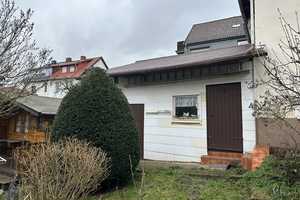Interessante Doppelhaushälfte mit ca. 120 m² Wohnfläche, kl. Blockhaus, 2 Garagen und Garten. – Osterode am Harz (Kreis) – Vorschaubild 7