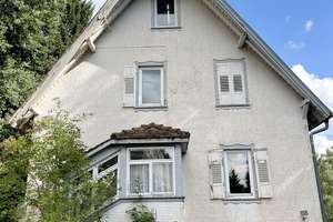 Großzügiges Zwei-Familienhaus mit Charme in traumhafter Stadtrandlage und schönem Waldblick – Murgtalstraße 80, 72250 Freudenstadt – Vorschaubild 1