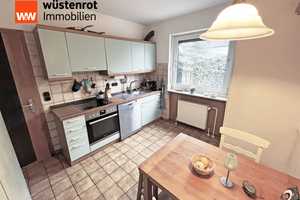Schönes Reihenmittelhaus mit Garten und Garage im Süden Regensburgs. – Regensburg – Vorschaubild 8
