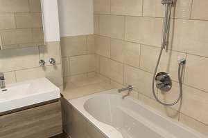 Saniertes DHH mit Dachterrasse mit Fernblick  – Die vollständige Adresse der Immobilie erhältst du vom Anbieter., 65205 Nordenstadt, Wiesbaden – Vorschaubild 11
