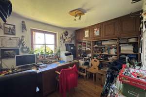 Idyllisch gelegenes Einfamilienhaus, mit großem Grundstück und vielfältigen Nutzungsmöglichkeiten – Die vollständige Adresse der Immobilie erhältst du vom Anbieter., 91634 Wilburgstetten – Vorschaubild 11