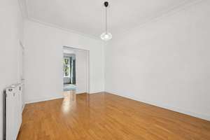 Gründerzeit-Altbau – bezugsfreie 4-Zimmer-Wohnung mit Balkon im Herzen der Bonner Südstadt – Die vollständige Adresse der Immobilie erhältst du vom Anbieter., 53113 Südstadt, Bonn – Vorschaubild 4