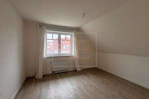 Moderne Doppelhaushälfte mit Garten und wohnlich ausgebautem Keller in ruhiger Lage von Pinneberg – Die vollständige Adresse der Immobilie erhältst du vom Anbieter., 25421 Pinneberg – Vorschaubild 20