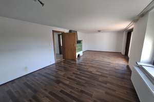 EFH mit 1.200 m² Grd. in Randlage v. Landau a.d.Isar, umfangreich saniert, Hzg. neu, sep. Werkstatt – Die vollständige Adresse der Immobilie erhältst du vom Anbieter., 94405 Landau an der Isar – Vorschaubild 6