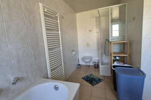 Attraktive Doppelhaushälfte in ruhiger Lage von Halle-Wörmlitz zu vermieten – Die vollständige Adresse der Immobilie erhältst du vom Anbieter., 6128 Böllberg/Wörmlitz, Halle (Saale) – Vorschaubild 11