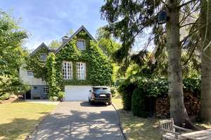 Gepflegtes Einfamilienhaus mit 6 Zimmern, Kamin, Einbauküche, Sauna und Doppelgarage in bester Lage – Kiebitzweg 5, 42111 Uellendahl-Katernberg, Wuppertal – Vorschaubild 1