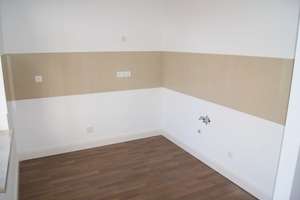 Schickes Nest! + Parkett + Fußbodenheizung + Lift + tolles Bad + Balkon + Übernahme EBK möglich – Schönbachstraße 89, 4299 Stötteritz, Leipzig – Vorschaubild 11