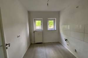 Einziehen und wohlfühlen! 3 Zimmer Wohnung mit Balkon – Eppmannsweg 54, 45896 Hassel, Gelsenkirchen – Vorschaubild 4