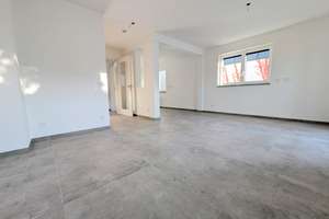 Modern wohnen im Grünen – Doppelhaushälfte mit A+ Effizienz & PV in München-Allach – Die vollständige Adresse der Immobilie erhältst du vom Anbieter., 80997 Allach, München – Vorschaubild 5
