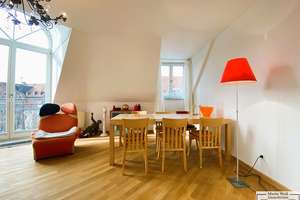 Zwischen Englischem Garten und der Isar gelegen: 4-Zimmer-Maisonette-Wohnung mit Süd-Balkon und DT – Die vollständige Adresse der Immobilie erhältst du vom Anbieter., 80538 Englischer Garten, München – Vorschaubild 7