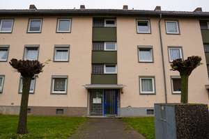 Sanierte 4 Zimmer Eigentumswohnung mit großzügigem Wohngefühl in Salzgitter Lebenstedt