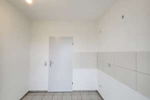 Einziehen und Wohlfühlen: 3-Zimmer-Wohnung mit Balkon und EBK als Option & Stellplatzmöglichkeit! – 39112 Salbke, Magdeburg – Vorschaubild 15