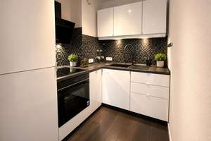 Teilmöblierte 1,5 Zimmer  mit Balkon &  Küche +Optional TG Stellplatz im Dietrich Karee