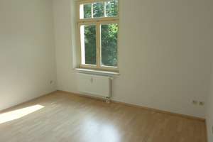 Traumwohnung in toller Stadtvilla!!! - mit EBK, Balkon, Laminat... – Robert-Blum-Str. 22, 9116 Schönau, Chemnitz – Vorschaubild 7