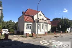 Gepflegtes ZFH mit zwei Wohneinheiten, Vollkeller und zwei Garagen in Lübeck-Schlutup - Vermietet – 23568 Schlutup, Lübeck – Vorschaubild 2