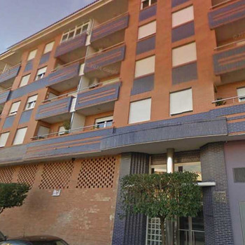 Wohnhaus- und Garagen-Grundstück in Jumilla, Avenida Libertad