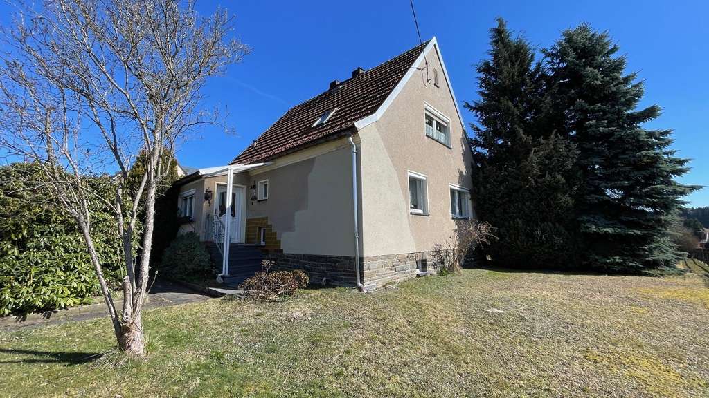 Immobilie in Tirpersdorf - Gemütliches Heim mit tollem Grundstück - Bild 2