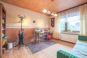 Für Immobilienfüchse! Einfamilienhaus viel Potenzial, 2 Garagen und vermietetem Anbau in Buschhoven – Rhein-Sieg-Kreis – Vorschaubild 24