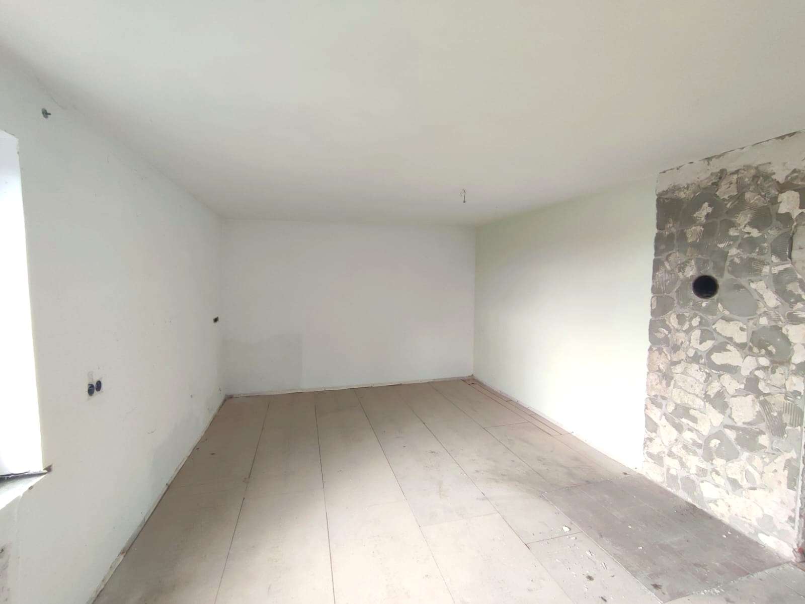 Immobilie in Thallwitz - Renovierungsprojekt mit Potenzial – einzigartiges Hanggrundstück mit Baugenehmigung - Bild 0