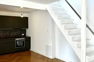 Saniertes freundliches Einfamilienhaus mit sechs Zimmern & Einbauküche  – Fliederblütenweg 11, 13127 Berlin – Vorschaubild 5