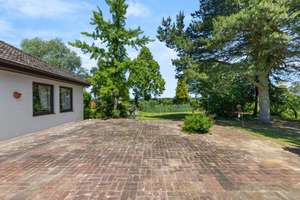 Property thumbnail 24