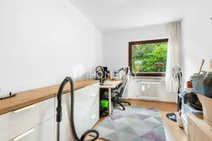 Wohnung mit 2 Balkone, viel Platz und Garagenstellplatz in Stuttgart-Sillenbuch – Die vollständige Adresse der Immobilie erhältst du vom Anbieter., 70619 Sillenbuch (Ortsteil), Stuttgart – Vorschaubild 9