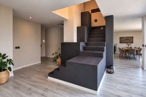 Raum & Design: 4,5 Zi-Penthouse-Maisonette. Kamin. Dachterrasse. Loggia. 3 Bäder. Garage. – 40489 Angermund, Düsseldorf – Vorschaubild 6