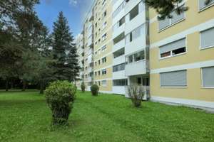 Lovely renovated 3-Zimmer apartment for rent in Furstenried West – Engadiner Str 30, 81475 Fürstenried-West, München – Vorschaubild 16
