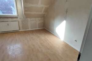 Gemütliche, teilsanierte 4-Zimmer-DG-Whg. – Alleestr. 27, 58097 Altenhagen, Hagen – Vorschaubild 10
