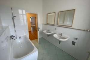 Großzügige 2-Raum-Wohnung mit schicker EBK und großem Balkon ins Grüne in Stadtfeld-Ost – 39108 Stadtfeld Ost, Magdeburg – Vorschaubild 9