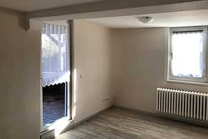 Großes Wohnhaus: 14 Zimmer, Doppelgarage, neues Dach, neue Heizung – Wetteraukreis – Vorschaubild 15