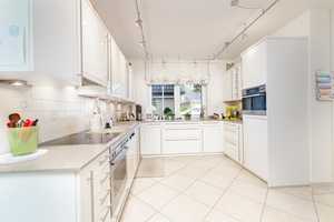 Reserviert / Exklusive 6-Zimmer-Villa in Hamburg-Sasel mit großzügigem Garten – Hamburg – Vorschaubild 5