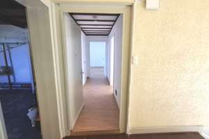 Tolle Etagen- Dachgeschosswohnung mit Nebenraum. Hier in Huttrop wohnt man gerne und zentral – Die vollständige Adresse der Immobilie erhältst du vom Anbieter., 45138 Huttrop, Essen – Vorschaubild 15