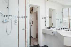 Seltene Gelegenheit. Haus mit traumhafter Lage in Esslingen und fast 2.400m² Grund – Esslingen (Kreis) – Vorschaubild 8