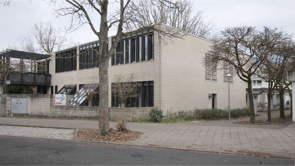 Repräsentative Gewerbeeinheit in Top Lage in Karlsruhe-Bergwald