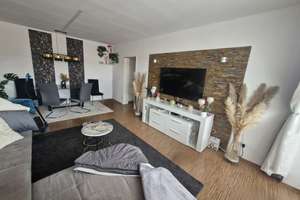 Gepflegte 2-Zimmer Wohnung im 1. OG mit Balkon in Lübeck – Die vollständige Adresse der Immobilie erhältst du vom Anbieter., 23554 Sankt Lorenz Nord, Lübeck – Vorschaubild 2